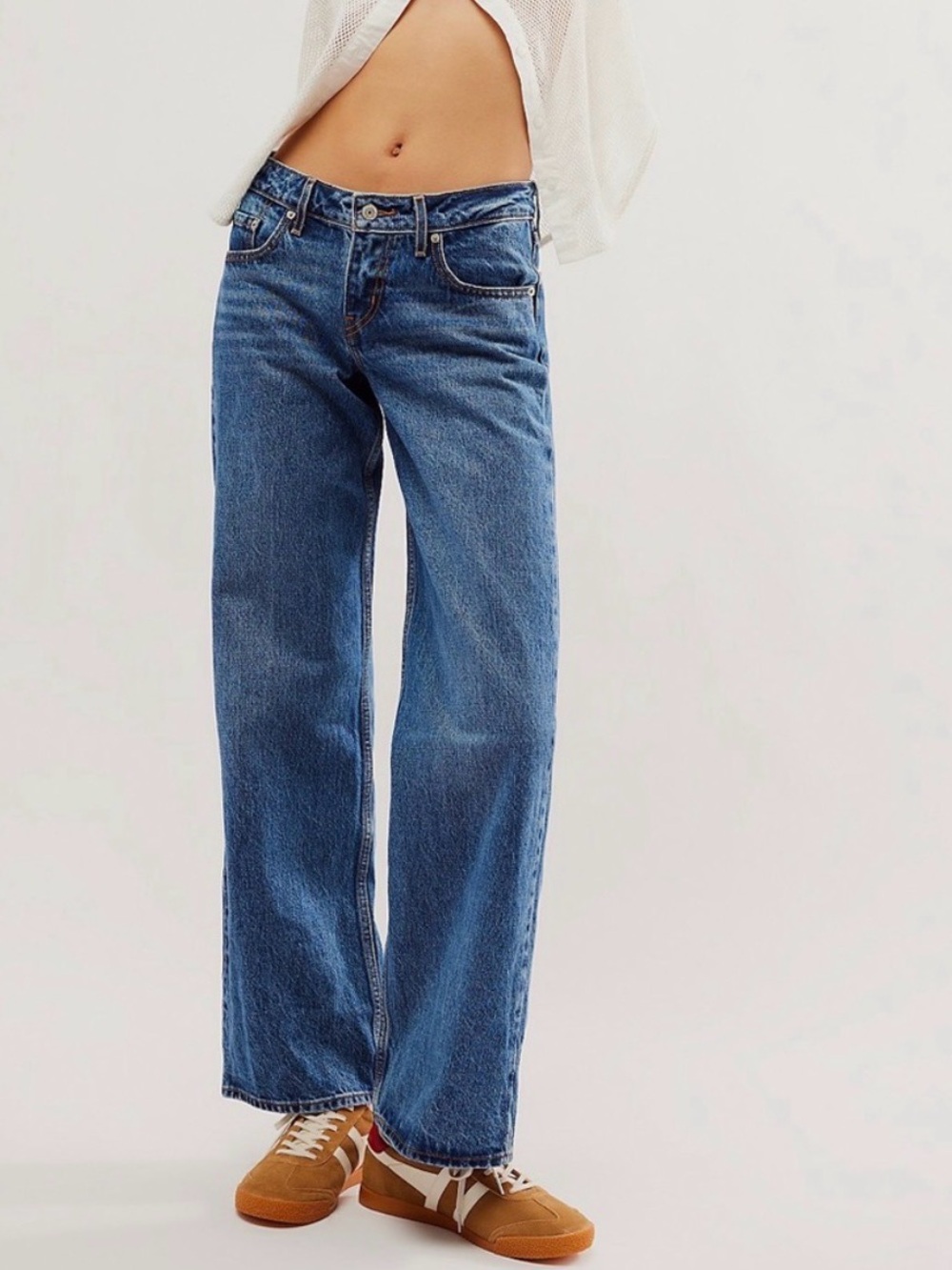 Levi's low and loose jeans